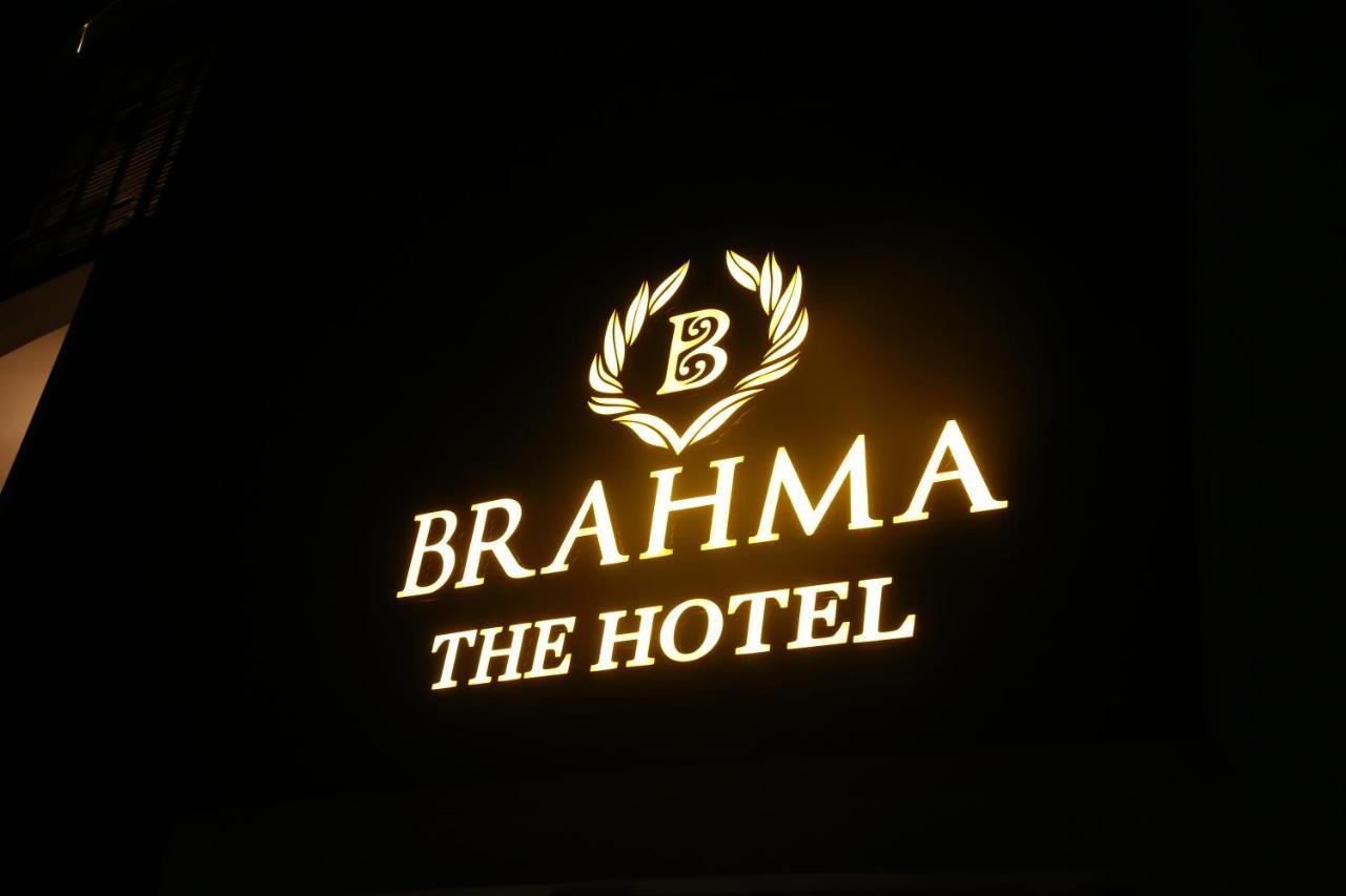 Brahma The Hotel สุลต่านบาเทรี ภายนอก รูปภาพ
